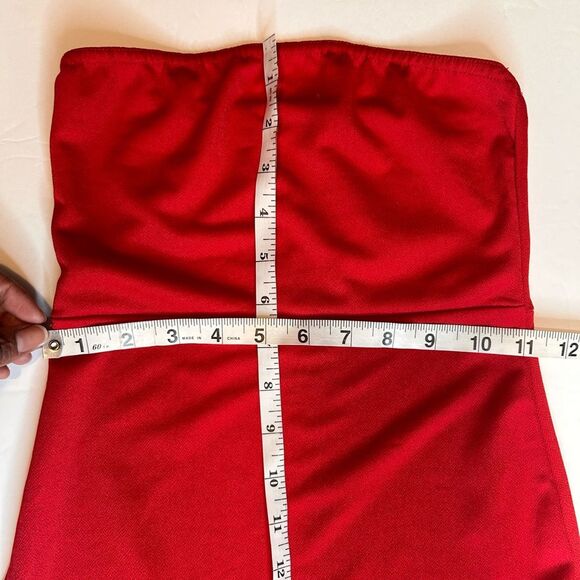 PrettyLittleThing Red Crepe Split Side Bandeau Bodycon Dress. Size 0 - Picture 9 of 12